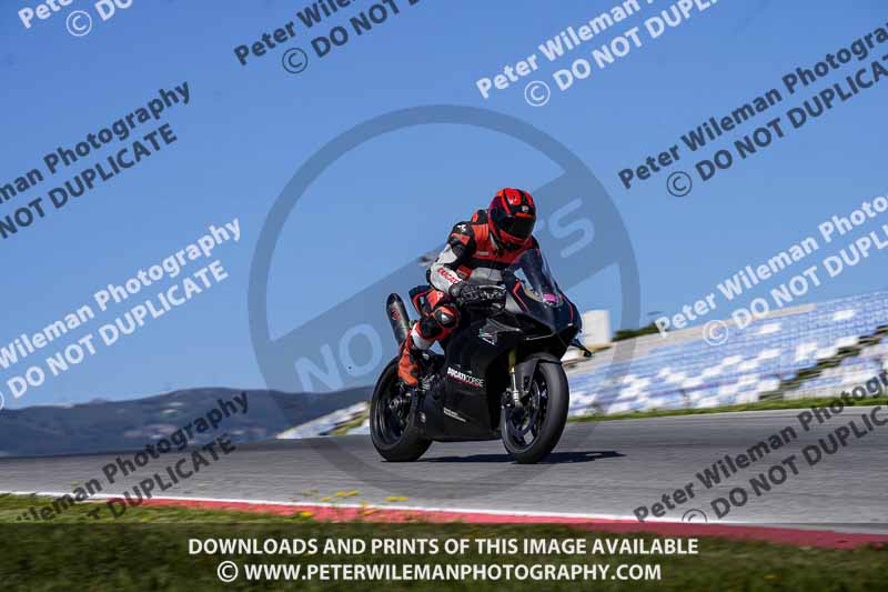 motorbikes;no limits;peter wileman photography;portimao;portugal;trackday digital images